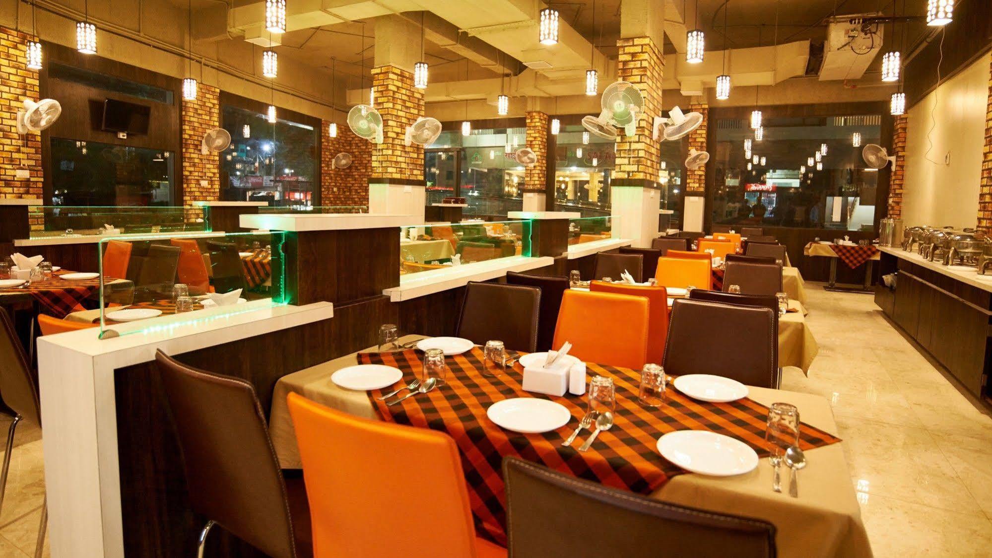 Hotel Golden View Shirdi Exterior foto