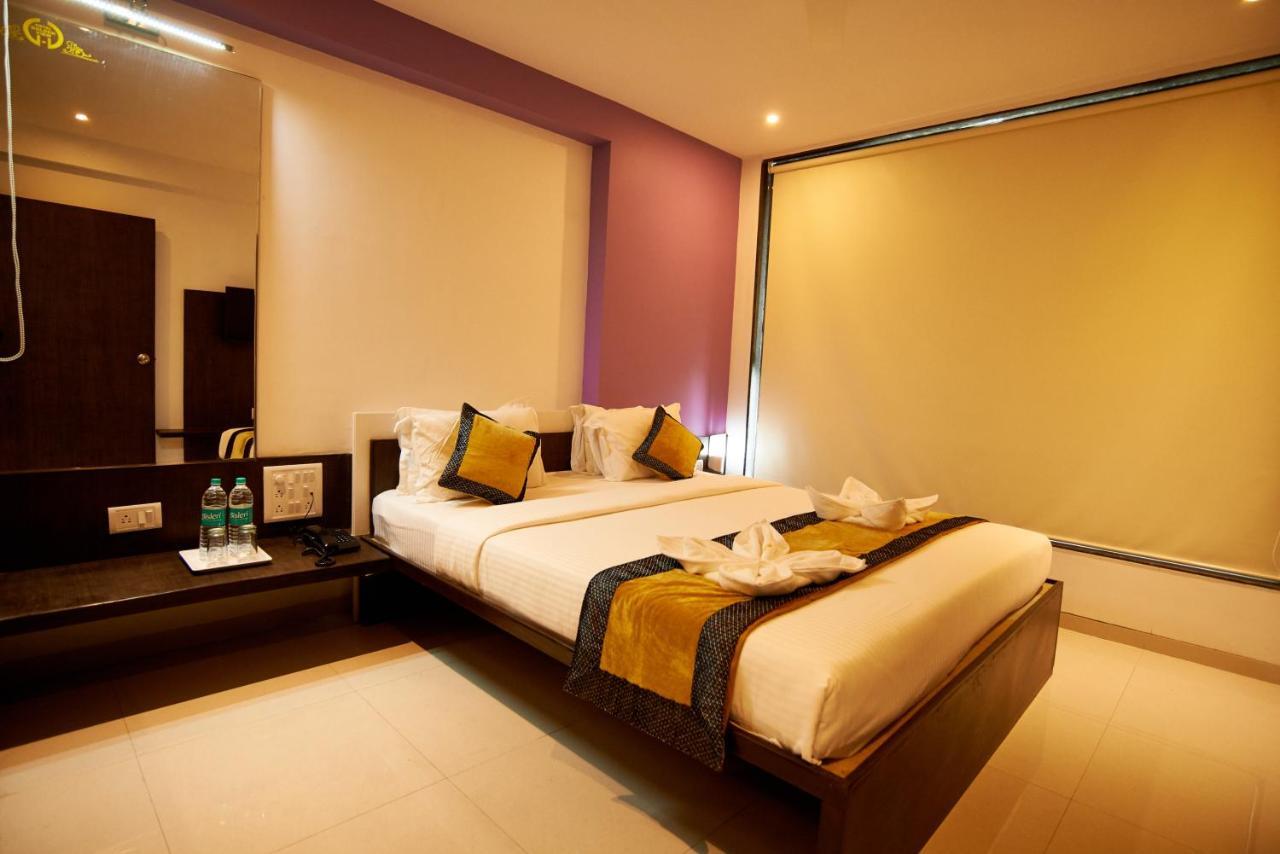 Hotel Golden View Shirdi Exterior foto